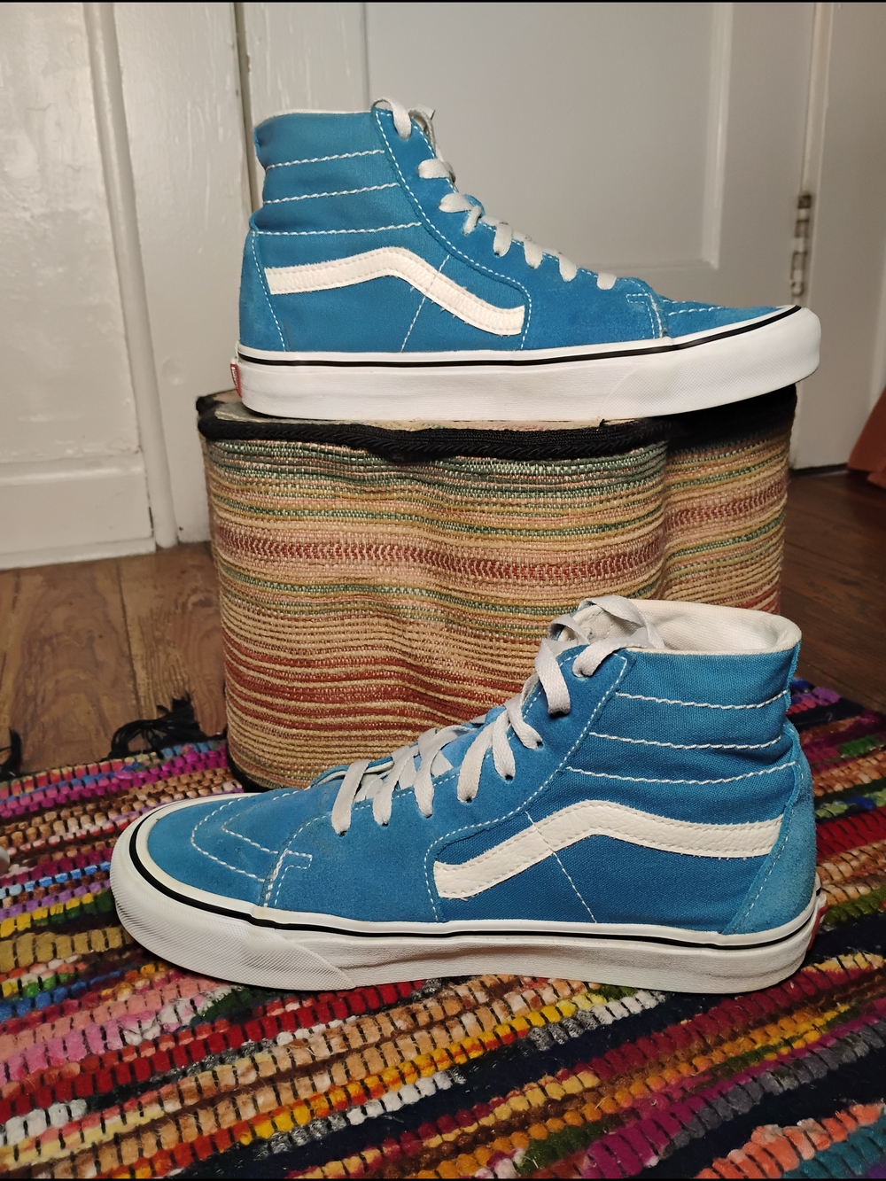 Vans Sk8-Hi Classic High Top Sneakers - Blue & White - Picture 4 of 9